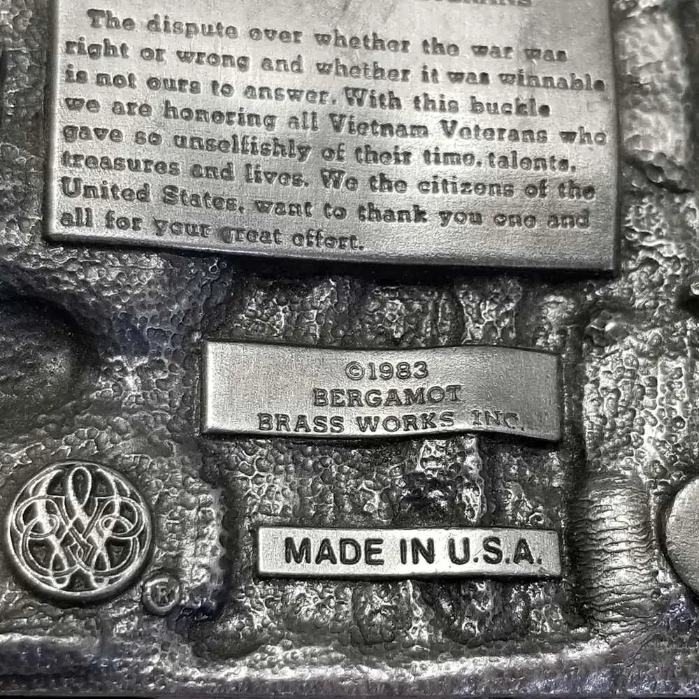 Vintage Belt Buckle 1983 Pewter Vietnam Veteran Soldiers Armed Forces‎ Bergamot